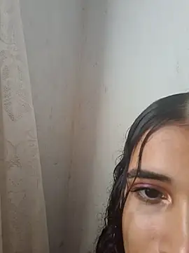 Snapshot of novinhatransexy chatting on 01/31/25, 04:27 novinhatransexy online show from 01/31/25, 04:27