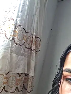 Snapshot of novinhatransexy chatting on 03/11/25, 02:51 novinhatransexy online show from 03/11/25, 02:51