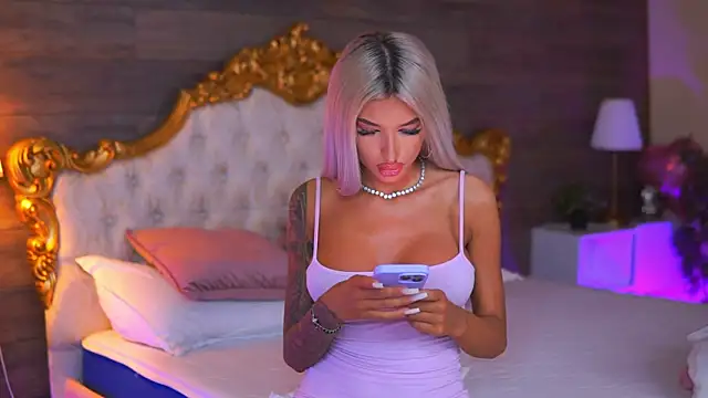 Juicy Jessye online show from 06/15/26, 07:49
