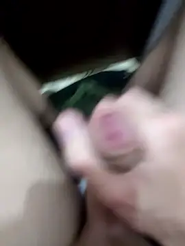 Snapshot of Hot_egle19 chatting on 03/01/25, 09:37 Hot egle19 online show from 03/01/25, 09:37