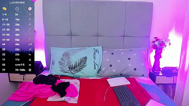 scarlet hit online show from 11/29/25, 04:37