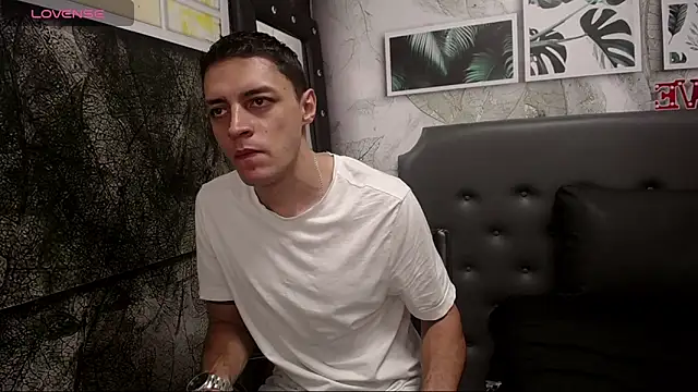 Frank Millers online show from 03/04/25, 11:11