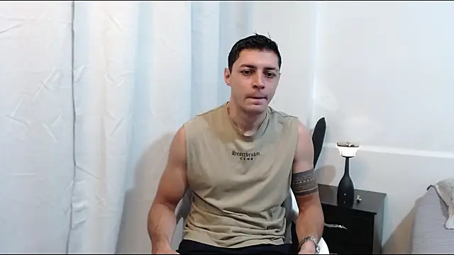Snapshot of Frank_Millers chatting on 04/15/26, 08:09 Frank Millers online show from 04/15/26, 08:09