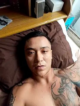 Snapshot of Ch420 chatting on 09/25/25, 09:40 Ch420 online show from 09/25/25, 09:40