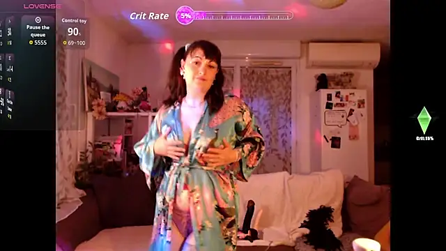 AdorahB3ll3 online show from 05/26/26, 07:10