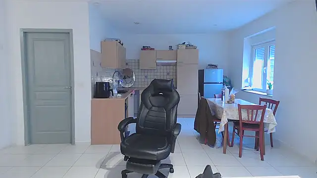 serena  vedette online show from 01/28/25, 03:25