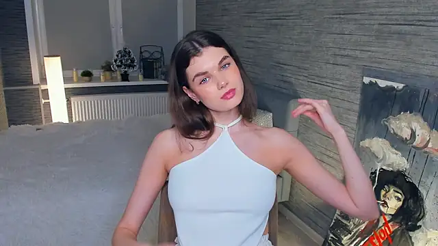 FloraDobb online show from 01/30/25, 01:11