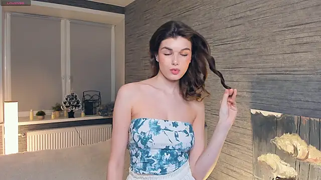 FloraDobb online show from 02/08/25, 10:08