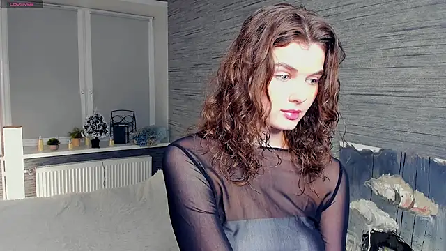 FloraDobb online show from 02/15/25, 12:15