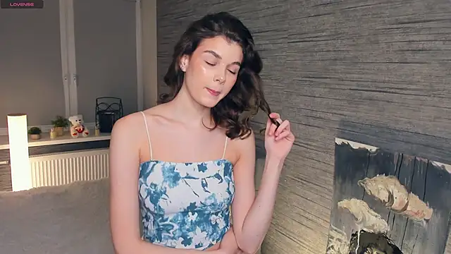 FloraDobb online show from 02/23/25, 07:28