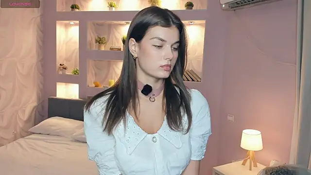 FloraDobb online show from 09/14/25, 07:07