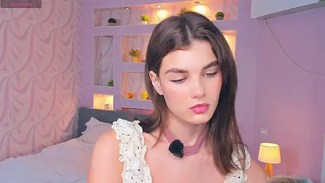 FloraDobb online show from 05/16/26, 06:10