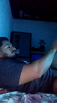 Snapshot of Ant1990 chatting on 03/03/25, 02:58 Ant1990 online show from 03/03/25, 02:58