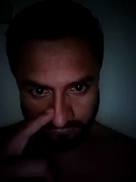 Snapshot of Ant1990 chatting on 03/18/26, 03:31 Ant1990 online show from 03/18/26, 03:31