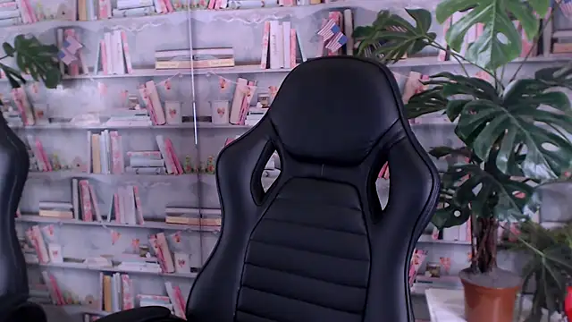 DemianEnglen online show from 03/20/25, 08:42