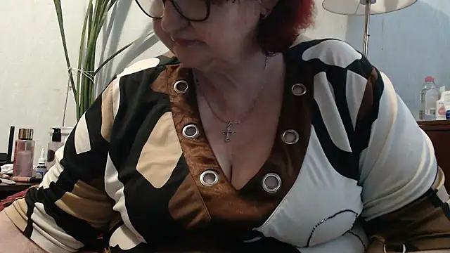 DeniseeRosea online show from 05/11/26, 02:45