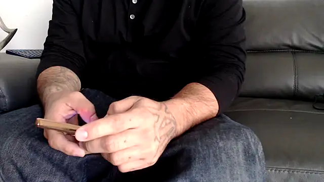 Snapshot of Str8_Soldier chatting on 02/18/25, 11:19 Str8 Soldier online show from 02/18/25, 11:19