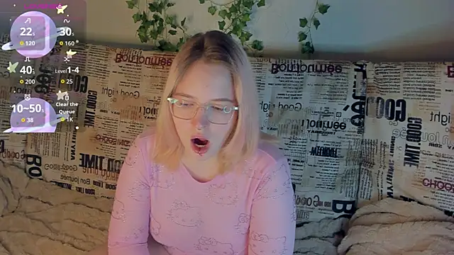 Manic pixie  online show from 09/19/25, 03:56