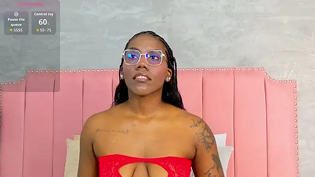 Alaia Colins online show from 04/27/26, 11:58
