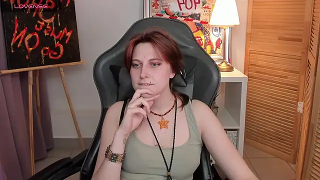 Snapshot of Jiffyyo chatting on 02/04/25, 12:33 Jiffyyo online show from 02/04/25, 12:33