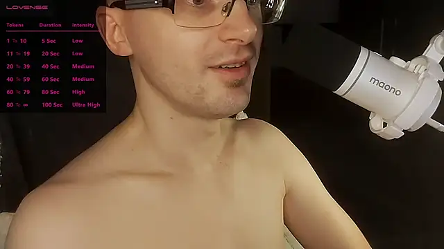 Snapshot of Moonsire1 chatting on 02/03/26, 02:53 Moonsire1 online show from 02/03/26, 02:53