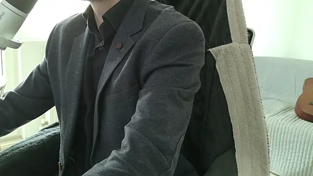 Snapshot of Moonsire1 chatting on 04/11/26, 09:46 Moonsire1 online show from 04/11/26, 09:46