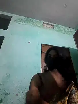 Snapshot of Bong-lady chatting on 02/14/25, 08:21 Bong-lady online show from 02/14/25, 08:21