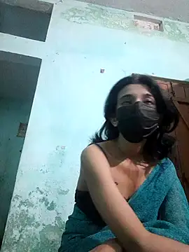 Snapshot of Bong-lady chatting on 02/16/25, 09:15 Bong-lady online show from 02/16/25, 09:15