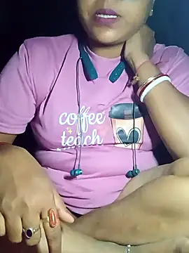 Snapshot of Bong-lady chatting on 10/28/25, 06:54 Bong-lady online show from 10/28/25, 06:54