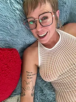 Snapshot of I_am_babydoll chatting on 02/06/26, 11:52 I am babydoll online show from 02/06/26, 11:52