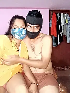 Snapshot of USHA_BHABHI chatting on 03/28/26, 12:10 USHA BHABHI online show from 03/28/26, 12:10