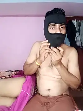 Snapshot of USHA_BHABHI chatting on 04/04/26, 03:53 USHA BHABHI online show from 04/04/26, 03:53