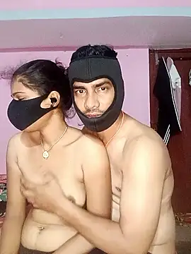 Snapshot of USHA_BHABHI chatting on 05/19/26, 11:00 USHA BHABHI online show from 05/19/26, 11:00