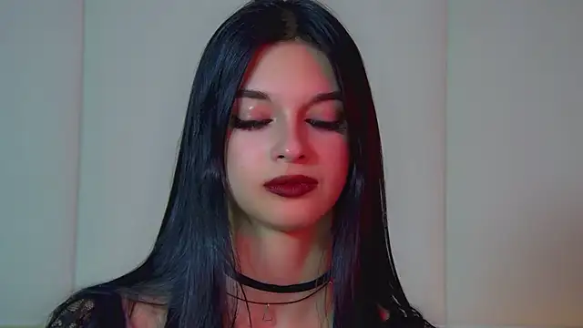 Snapshot of BeverlyMost chatting on 03/19/25, 02:37 BeverlyMost online show from 03/19/25, 02:37