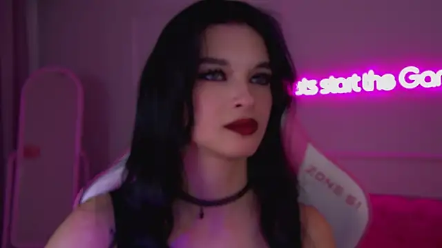 Snapshot of BeverlyMost chatting on 03/20/25, 01:35 BeverlyMost online show from 03/20/25, 01:35