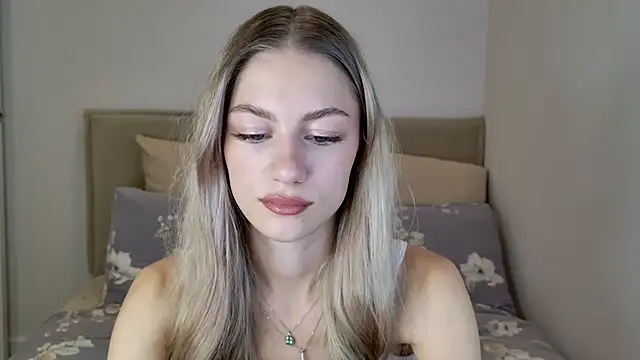 Snapshot of GabriellaOlsen chatting on 10/16/25, 10:38 GabriellaOlsen online show from 10/16/25, 10:38