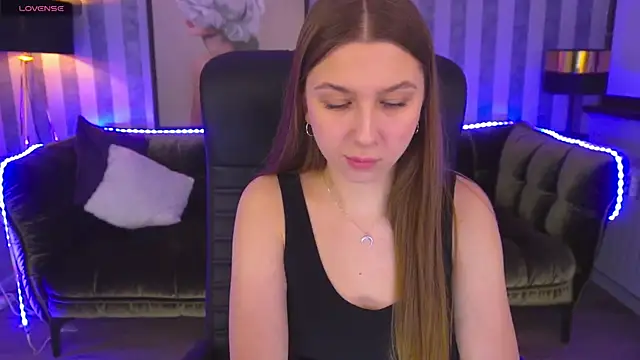 Snapshot of AureliaBliss_ chatting on 02/09/25, 08:13 AureliaBliss online show from 02/09/25, 08:13
