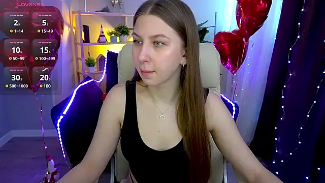 Snapshot of AureliaBliss_ chatting on 02/25/25, 01:28 AureliaBliss online show from 02/25/25, 01:28