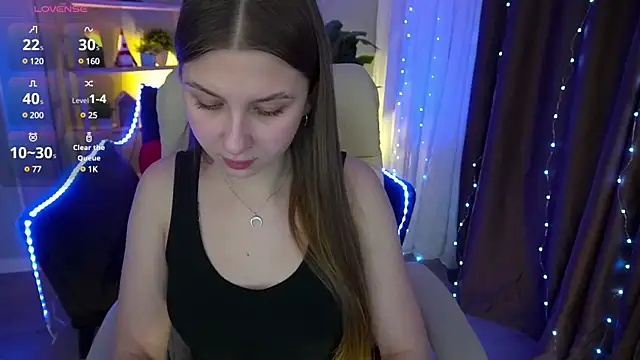 Snapshot of AureliaBliss_ chatting on 03/04/25, 07:32 AureliaBliss online show from 03/04/25, 07:32