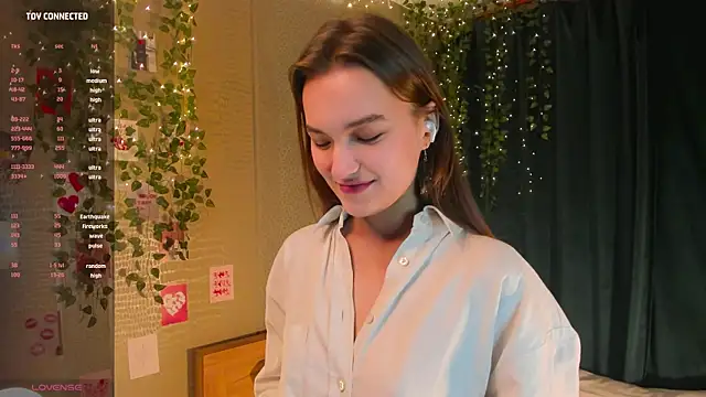 tempt for you online show from 03/12/25, 01:30