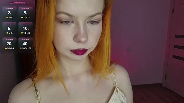 LynetHakes online show from 06/24/26, 07:51