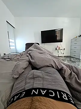 Snapshot of j0nathan00 chatting on 02/10/25, 11:36 j0nathan00 online show from 02/10/25, 11:36