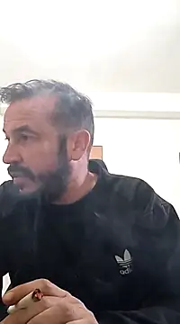 Snapshot of wapo100x100 chatting on 02/07/25, 01:32 wapo100x100 online show from 02/07/25, 01:32