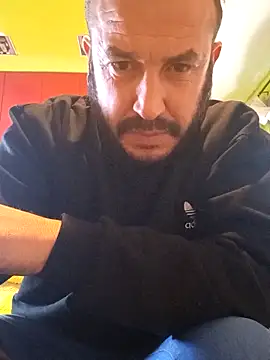 Snapshot of wapo100x100 chatting on 02/21/25, 01:55 wapo100x100 online show from 02/21/25, 01:55