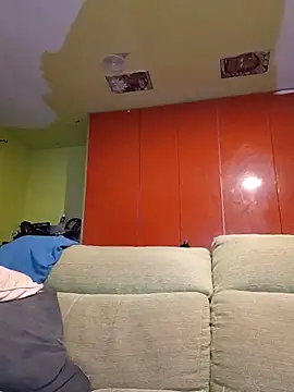 Snapshot of wapo100x100 chatting on 03/08/25, 10:56 wapo100x100 online show from 03/08/25, 10:56