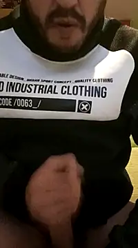 Snapshot of wapo100x100 chatting on 03/09/25, 05:00 wapo100x100 online show from 03/09/25, 05:00