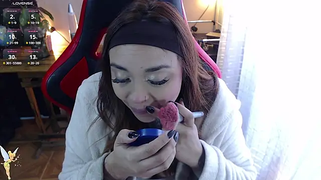 natyk m online show from 05/12/26, 04:37