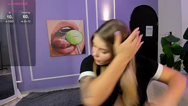 alaia greyy online show from 11/27/25, 01:46