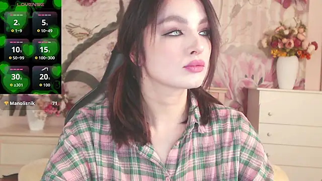 BritneyBarker online show from 11/26/25, 09:16