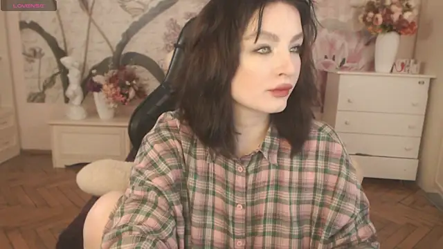 BritneyBarker online show from 04/29/26, 01:53